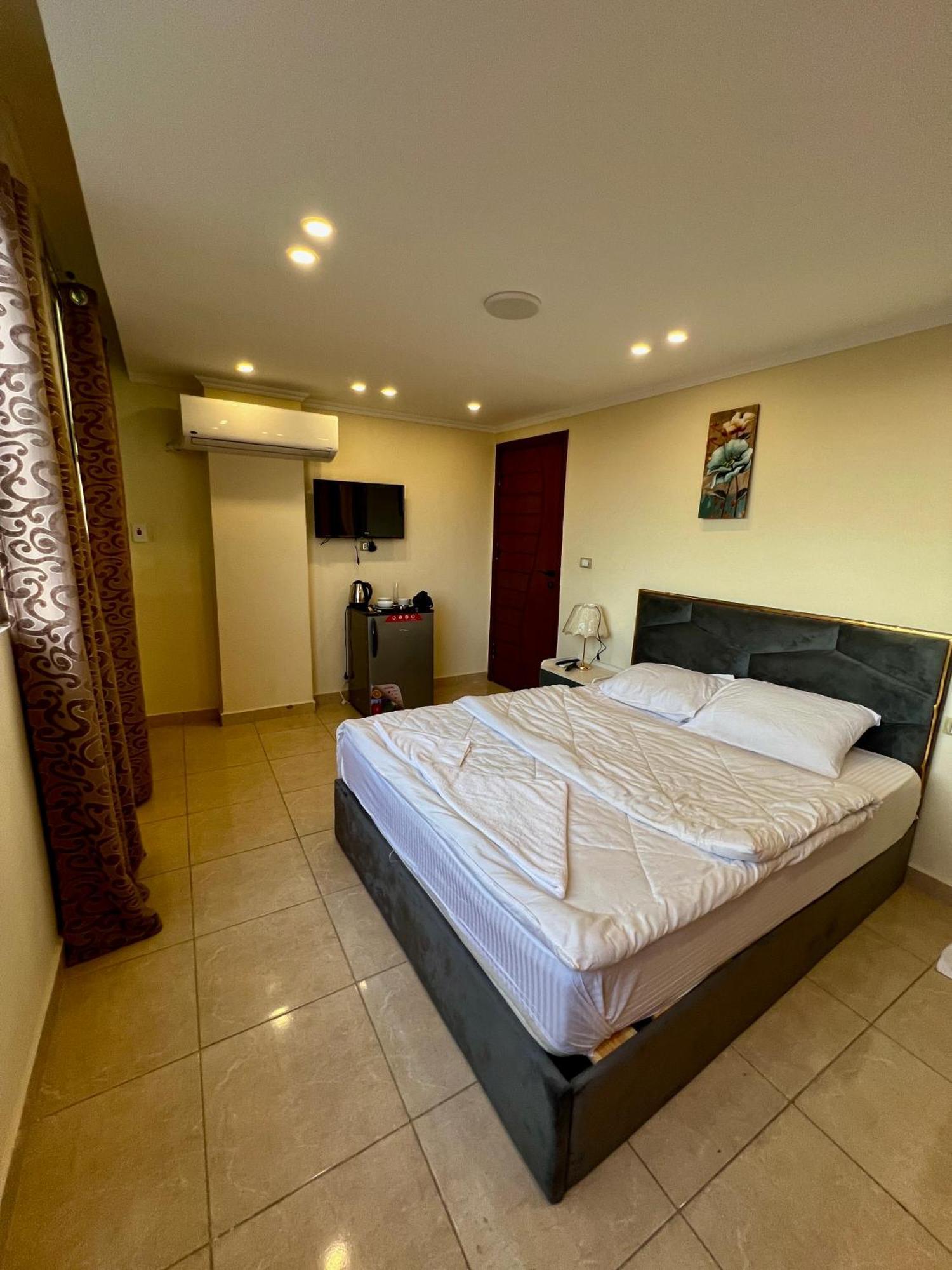 Pyramids Pride Inn Kafret el-Gabal Exterior photo