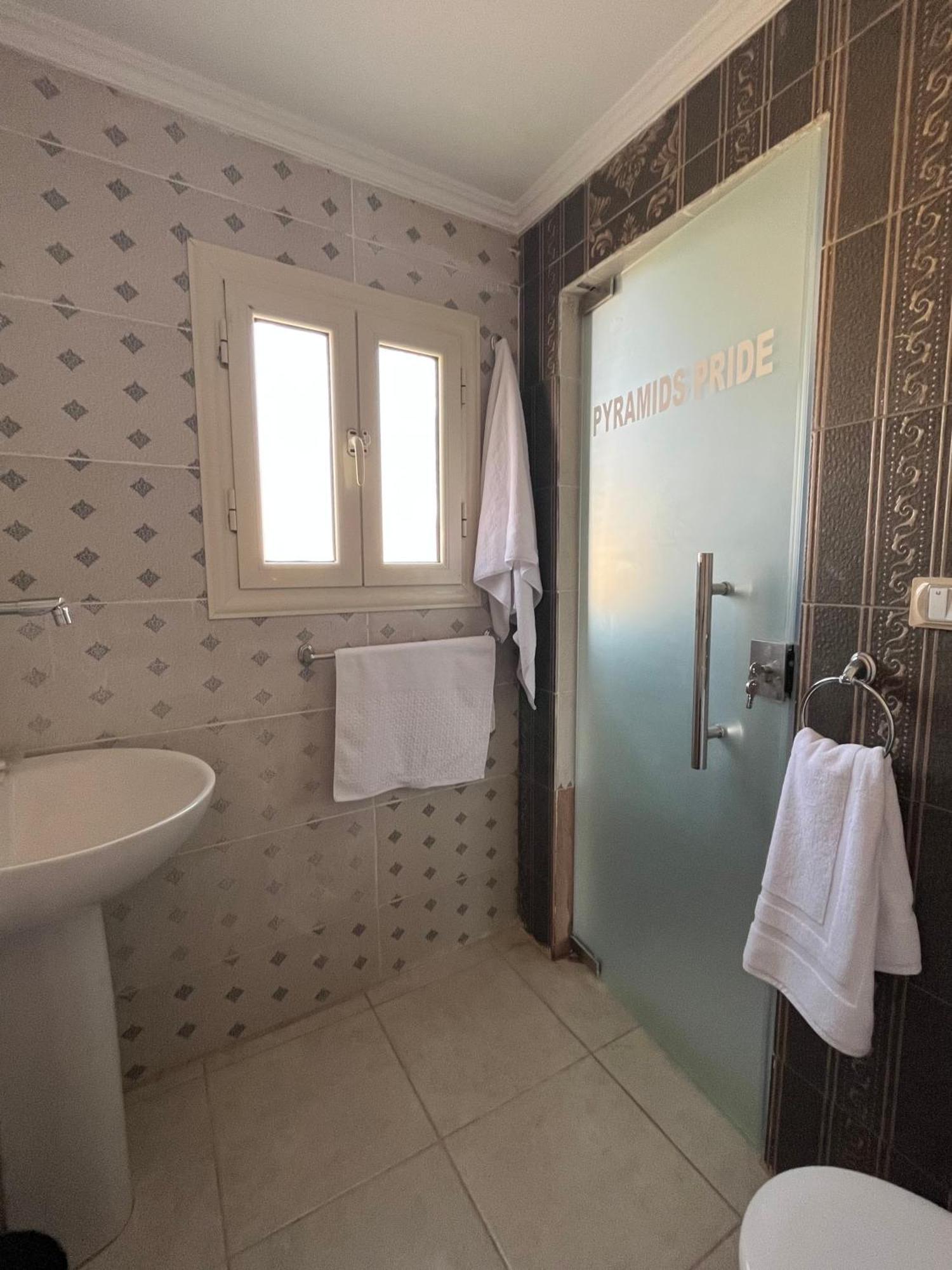 Pyramids Pride Inn Kafret el-Gabal Exterior photo